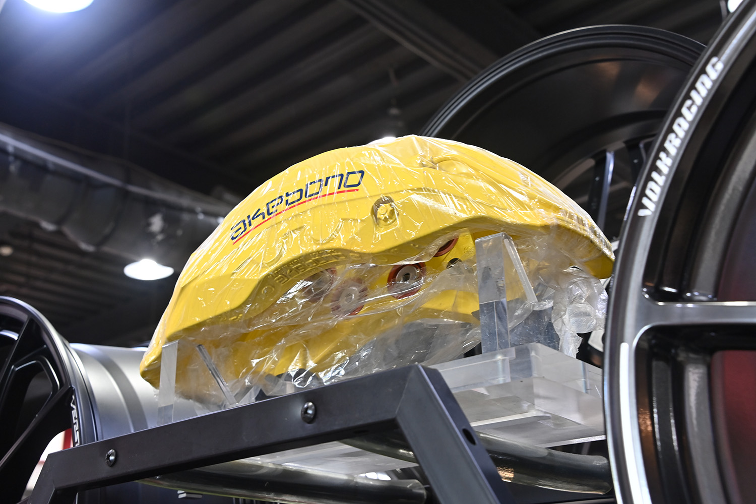 台湾のカー用品店に日本語のままのパッケージが大量に並んでいる納得の理由 〜 画像10