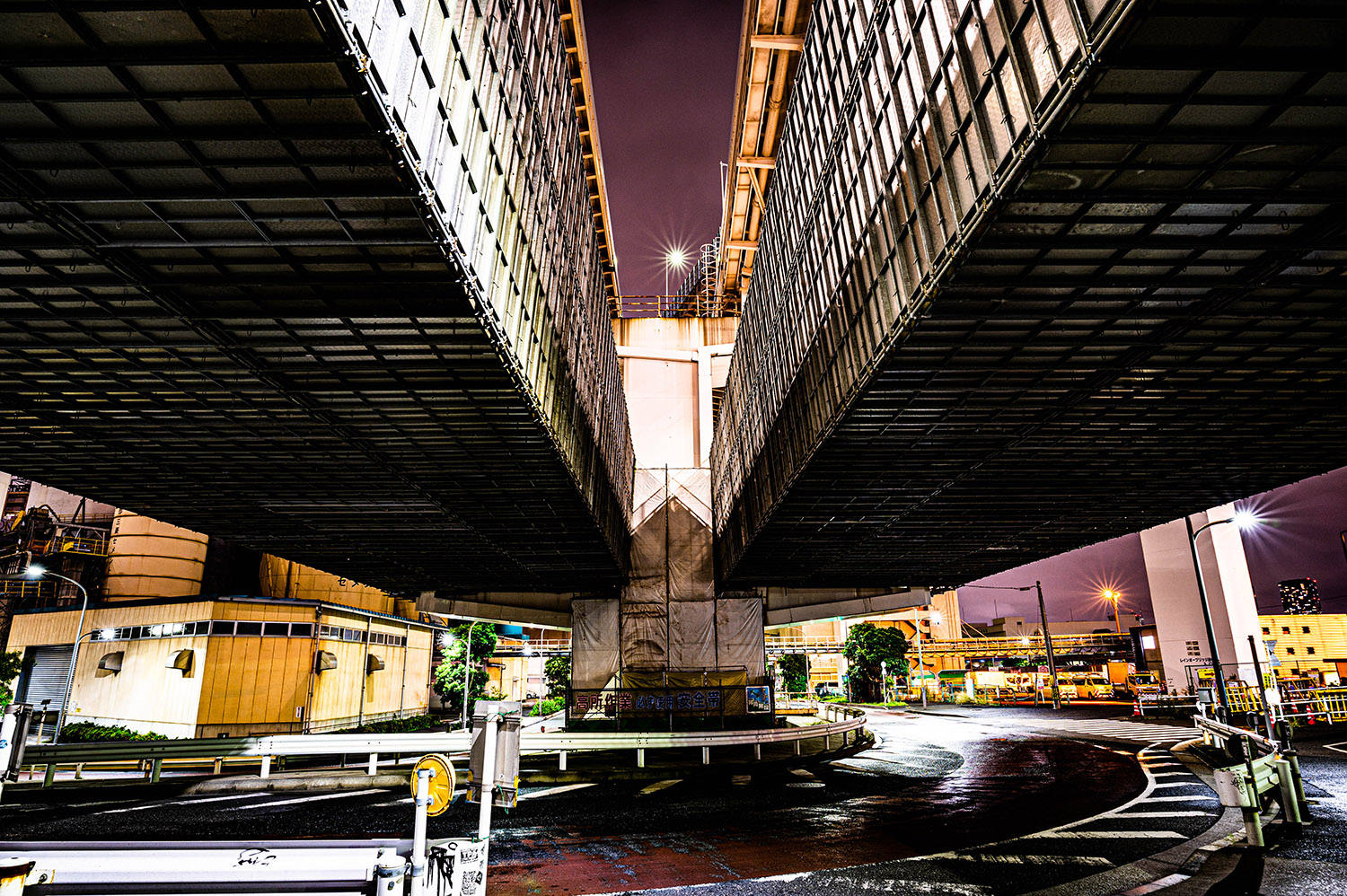 首都高の工事のイメージ