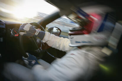 「逆ハン」「ツラ」「タコ」「マイちゃん」って何じゃそりゃ？　一般人には……ひょっとしたら軽いクルマ好きにも意味不明な「カーマニア言語」