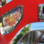 【画像】そういやドアの下のほうに窓があるな……トラックで重要な意味をもつ開かない窓の正体とは 〜 画像3