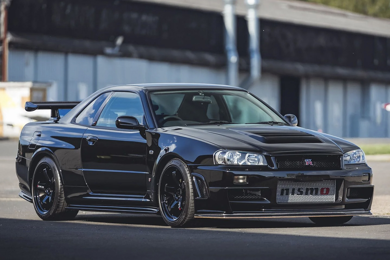 アメリカのオークションに出品されたCRS仕様のR34GT-Rが乗るのがもったいない極上品だった 〜 画像4