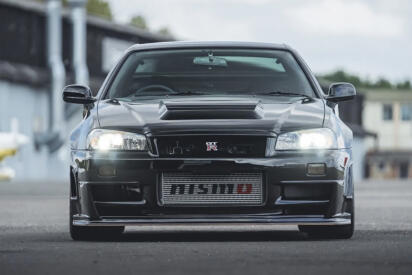 普通のR34GT-RをNISMOでリフレッシュ！　その後オークションに出したら１億円ってマジか!!