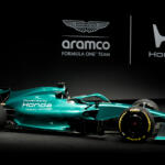 【画像】ドライバーがはねられる！　完走すれば入賞の６台だけの決勝！　信じがたいレベルのF1珍事件をまとめてみた 〜 画像1