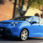 キミは誰!?　ってフィットかよ！　中国でマイチェンを受けたホンダ・フィットの「顔」がとんでもないことになっていた