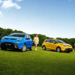 【画像】キミは誰!?　ってフィットかよ！　中国でマイチェンを受けたホンダ・フィットの「顔」がとんでもないことになっていた 〜 画像6