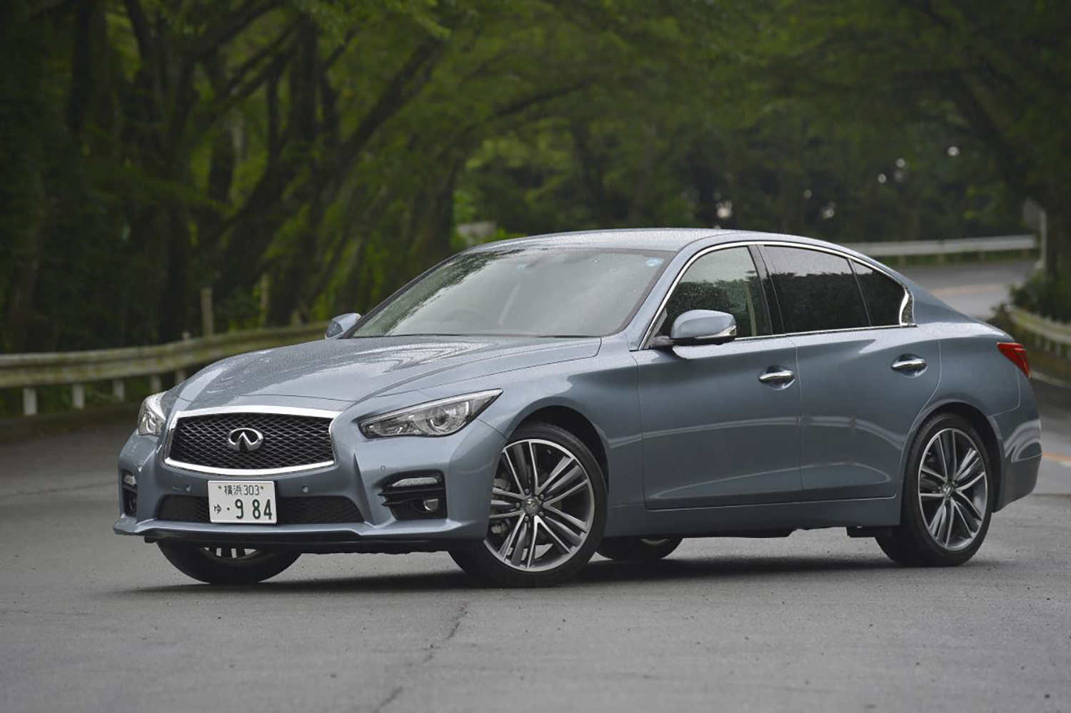 日産 スカイライン（V37）