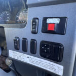 【画像】中型トラックは「ほぼ」乗ってきたぜ……ウイング車がまだだった！　念願かなって知り合いのウイング車を穴が空くほど観察してみた 〜 画像8