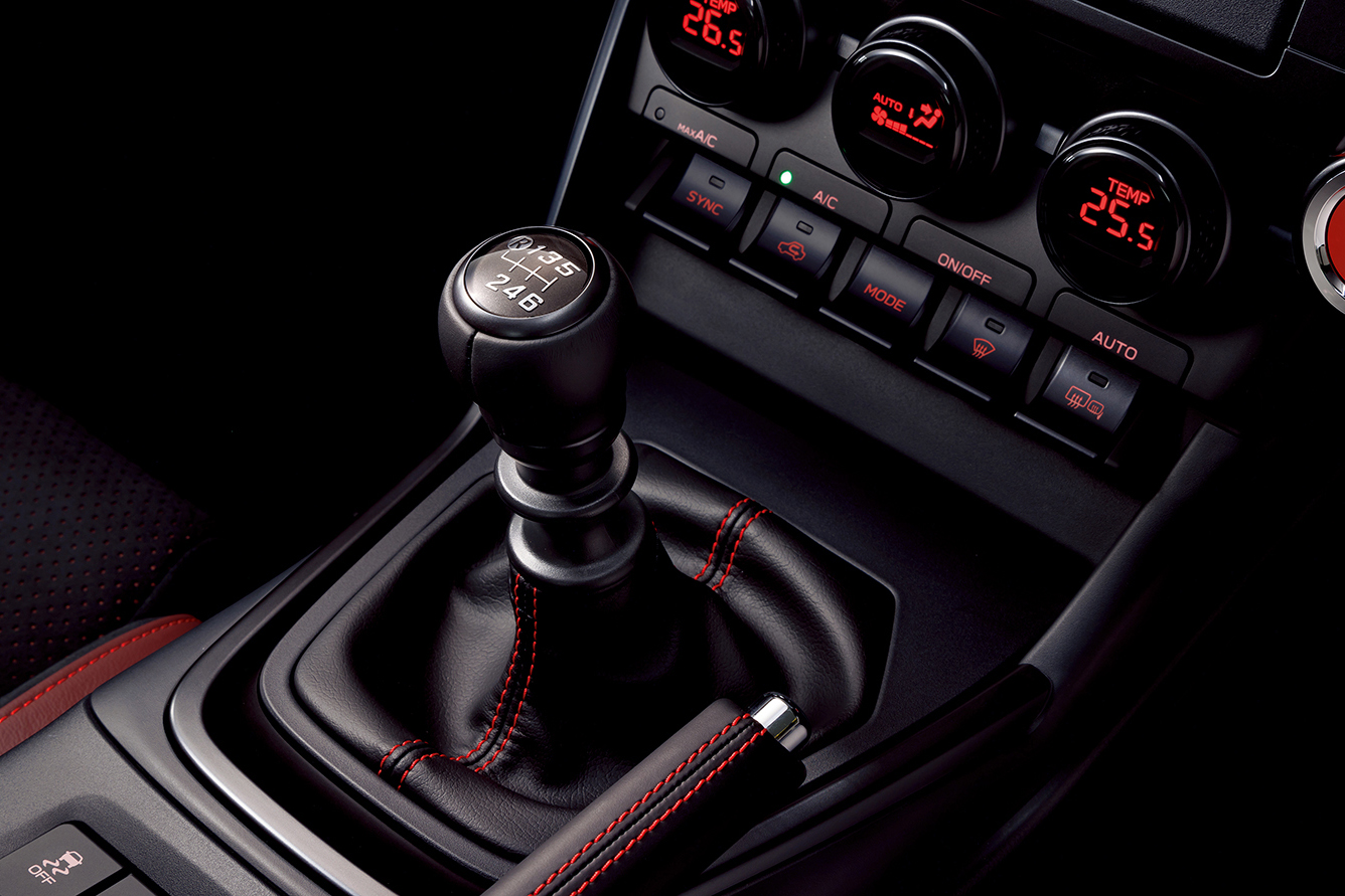スバルBRZのMTシフトスティック