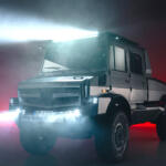 セレブ同士でドヤるならＧクラスじゃダメ！　市販化も視野に入れた「豪華なウニモグ」のショーカーが誕生した