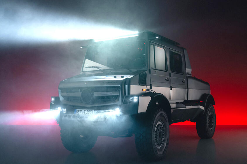 セレブ同士でドヤるならＧクラスじゃダメ！　市販化も視野に入れた「豪華なウニモグ」のショーカーが誕生した