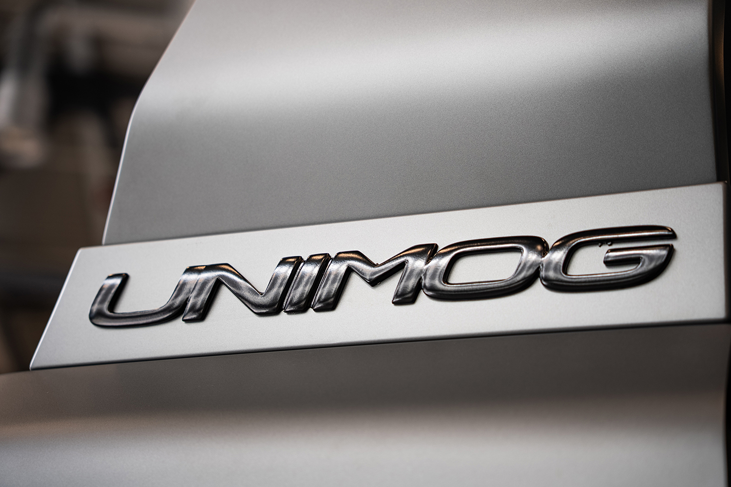 80周年を記念して製作された「ウニモグ」がセレブリティ御用達なラグジュアリーカーだった 〜 画像10