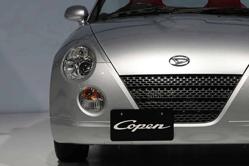 ３代目にして待望の「ＦＲ化」の可能性も！　いま国産軽唯一のスポーツモデル「コペン」の偉大な歴史を振り返る