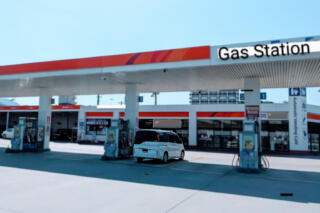 ガソリンスタンドは消防法が定めた建築基準を満たす安全な場所だった