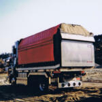 【画像】まっとうなデコトラ乗りまで悪にみられる！　迷惑な改造トラックは即刻消えるべき!! 〜 画像3