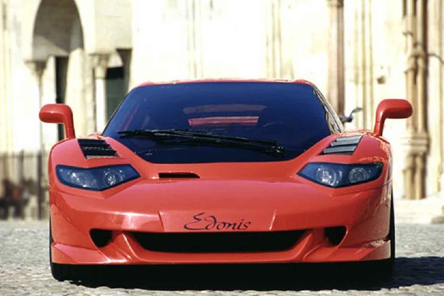 エドニスV12の真正面フロントスタイリング 〜 画像11