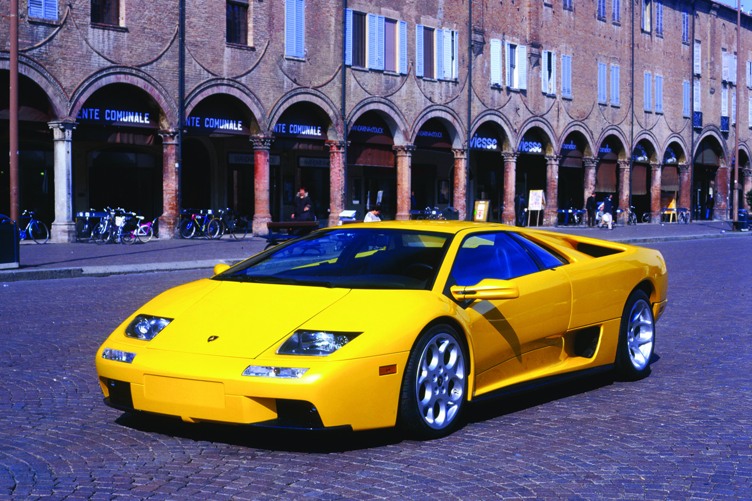 ランボルギーニの躍進は「ディアブロ」の最終形「6.0SE」から始まった【21世紀スーパーカーFILE #002】 〜 画像5