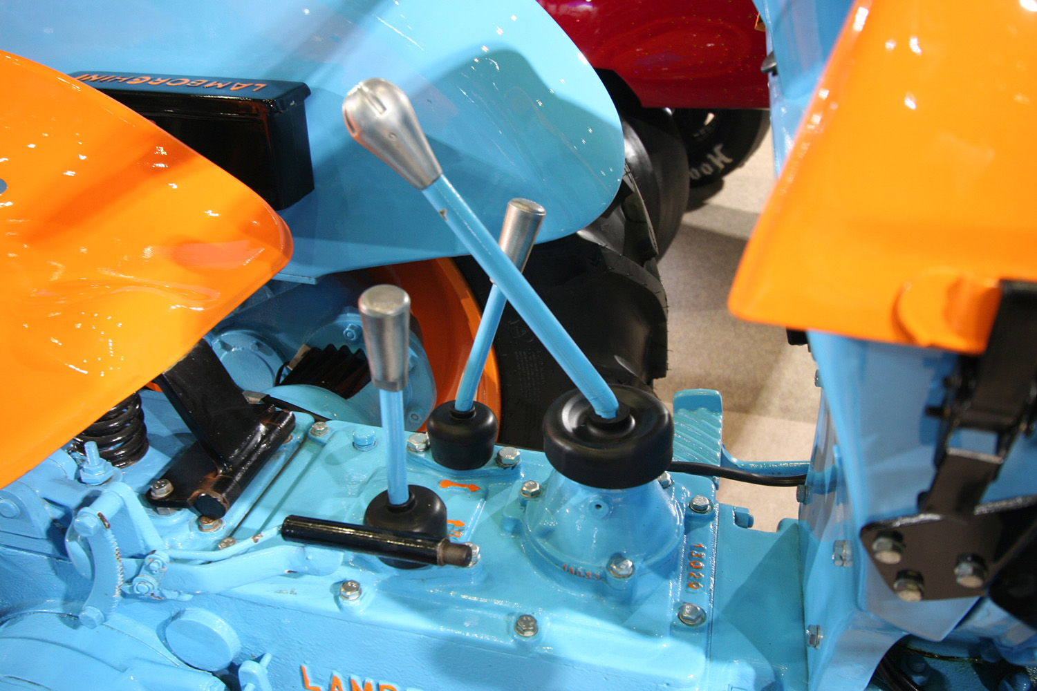 ランボルギーニ・トラクターとアバルト1000TCRに「クルマ文化の原点」を感じた【東京オートサロン2026】 〜 画像11