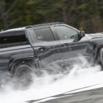 【画像】見た目どおりの「雪道走破性」と見た目を裏切る「乗り心地」と「取りまわし」！　三菱トライトンで走りまわったらオールラウンダーっぷりに感動!! 〜 画像2