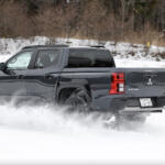 【画像】見た目どおりの「雪道走破性」と見た目を裏切る「乗り心地」と「取りまわし」！　三菱トライトンで走りまわったらオールラウンダーっぷりに感動!! 〜 画像35