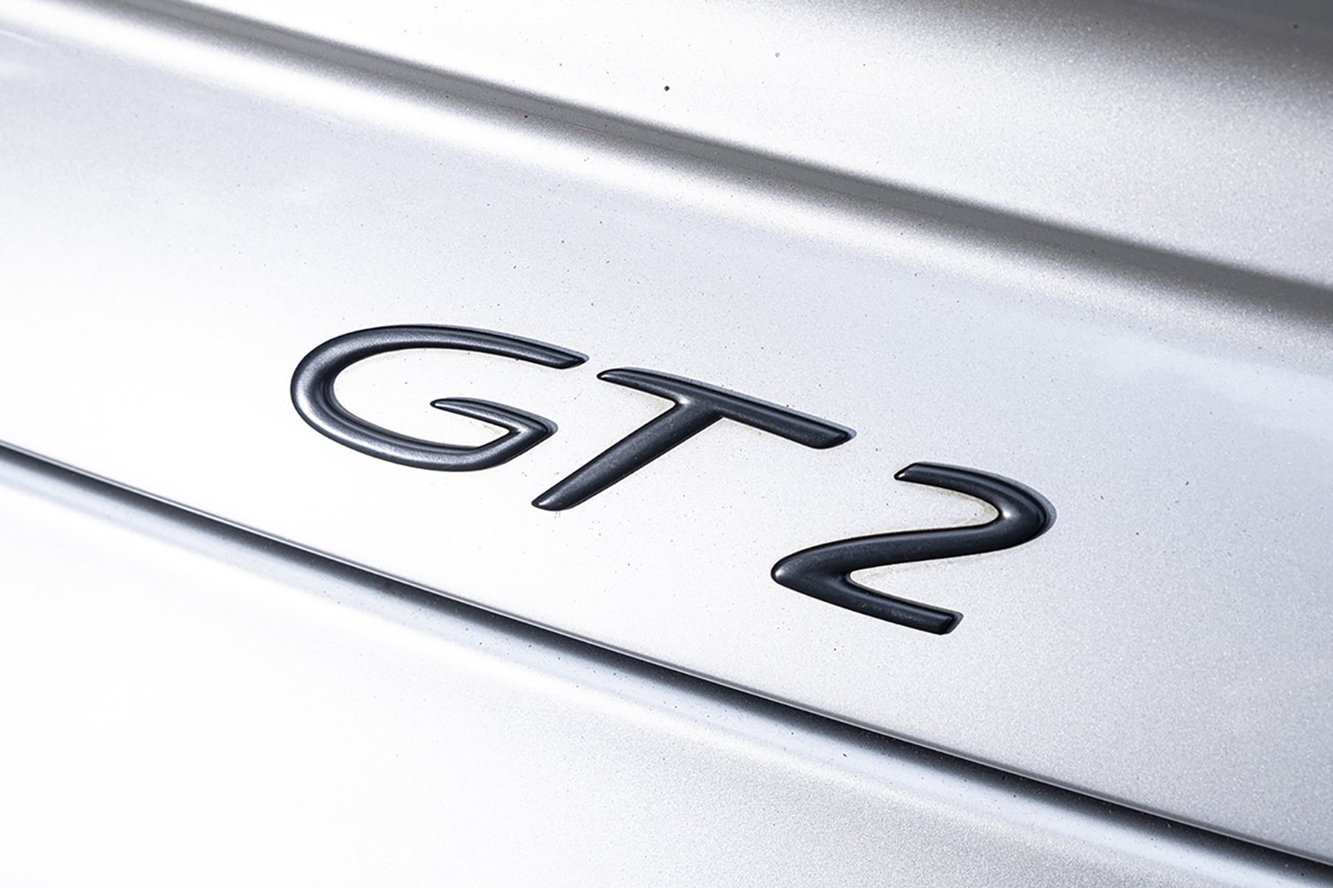 純然たるロードカーとして生まれた996型ポルシェ911GT2が衝撃的すぎた 〜 画像6