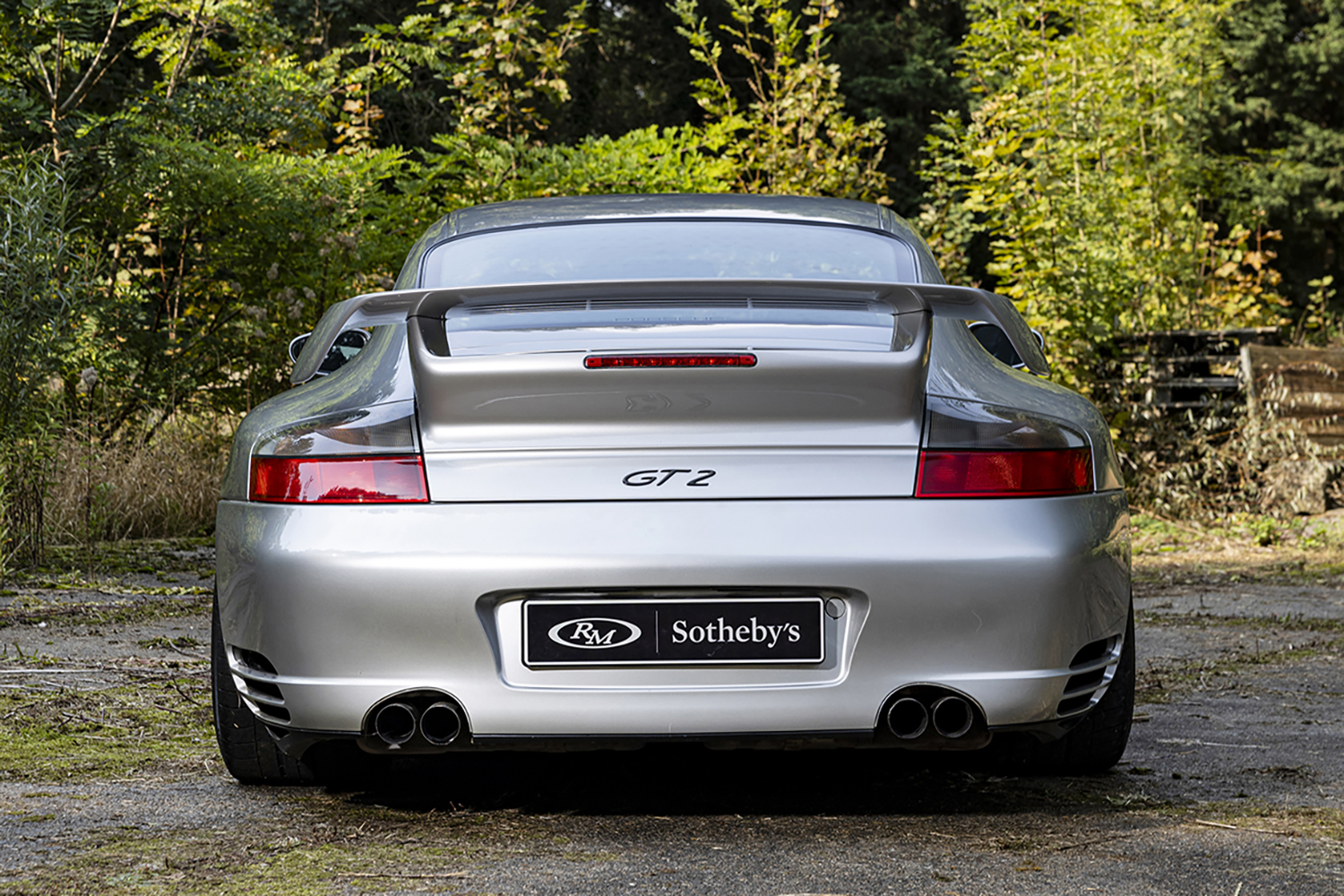 純然たるロードカーとして生まれた996型ポルシェ911GT2が衝撃的すぎた 〜 画像8