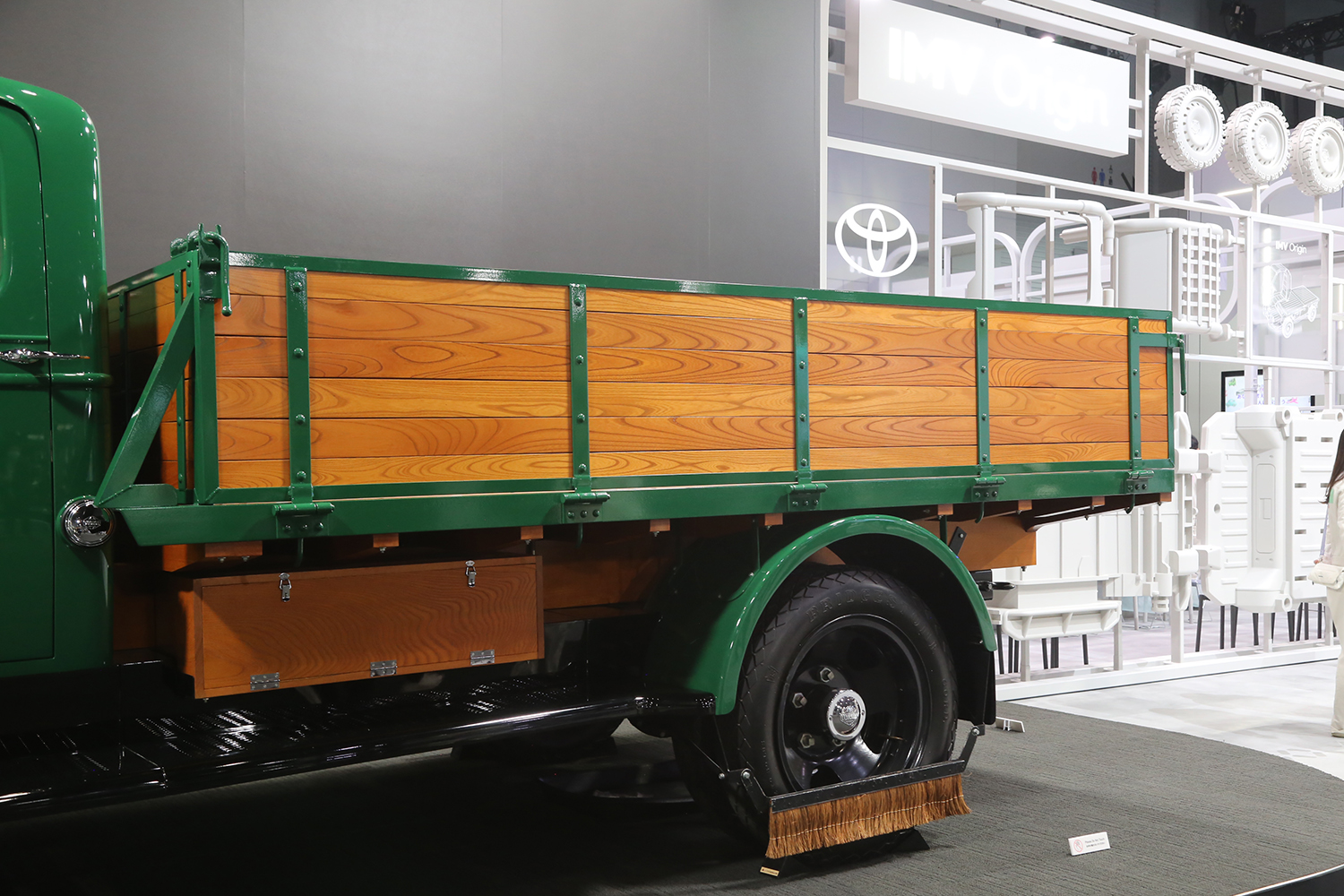 トヨダG1型トラックの荷台