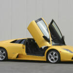 【画像】アウディの血が入った新世代ランボルギーニ！　世界中が大混乱の最中に公開された「ムルシエラゴ」【21世紀スーパーカーFILE #005】 〜 画像8