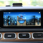 【画像】【試乗】廉価版かと思いきや……価値ある装備だけに絞り込んだ決定版！　メルセデス・ベンツGLEの新グレード「CORE」が間違いなく買いだった 〜 画像2