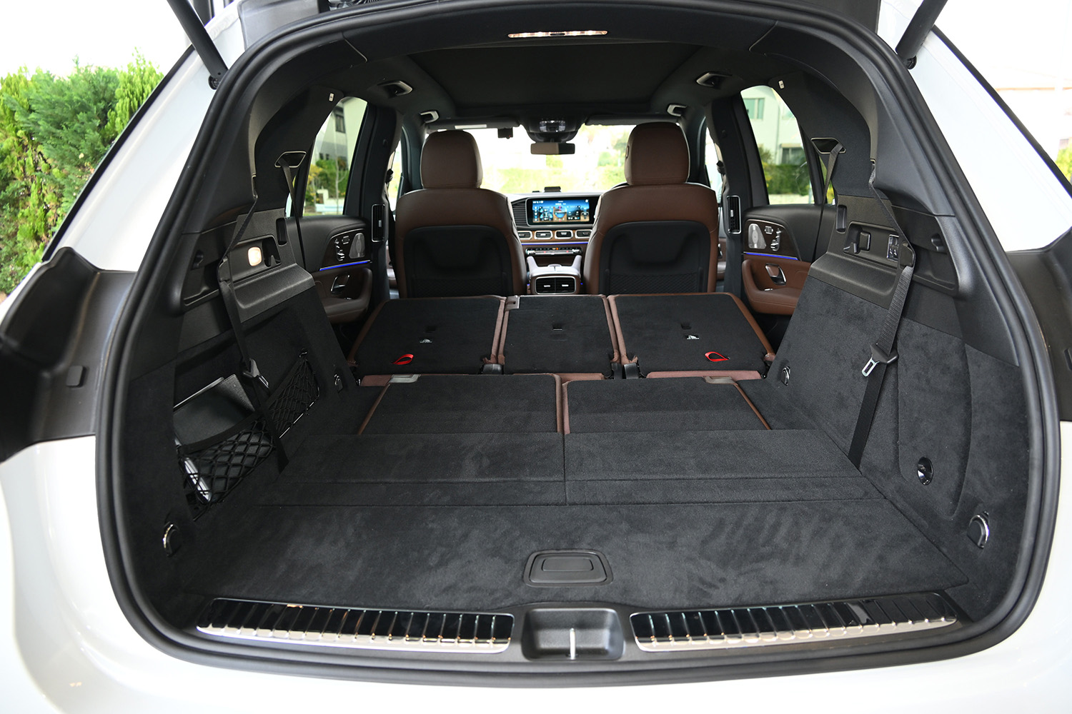 メルセデス・ベンツGLEの新グレード「CORE」は過剰な装飾は抑えても高級SUVとしての核心に変わりなし 〜 画像23