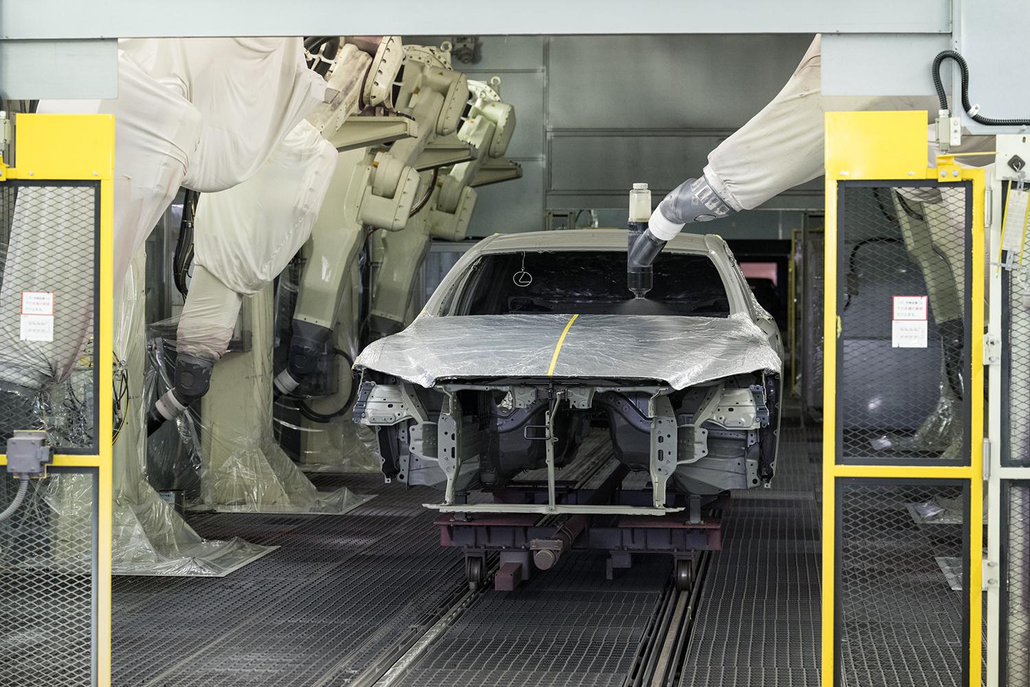 トヨタの塗装工程