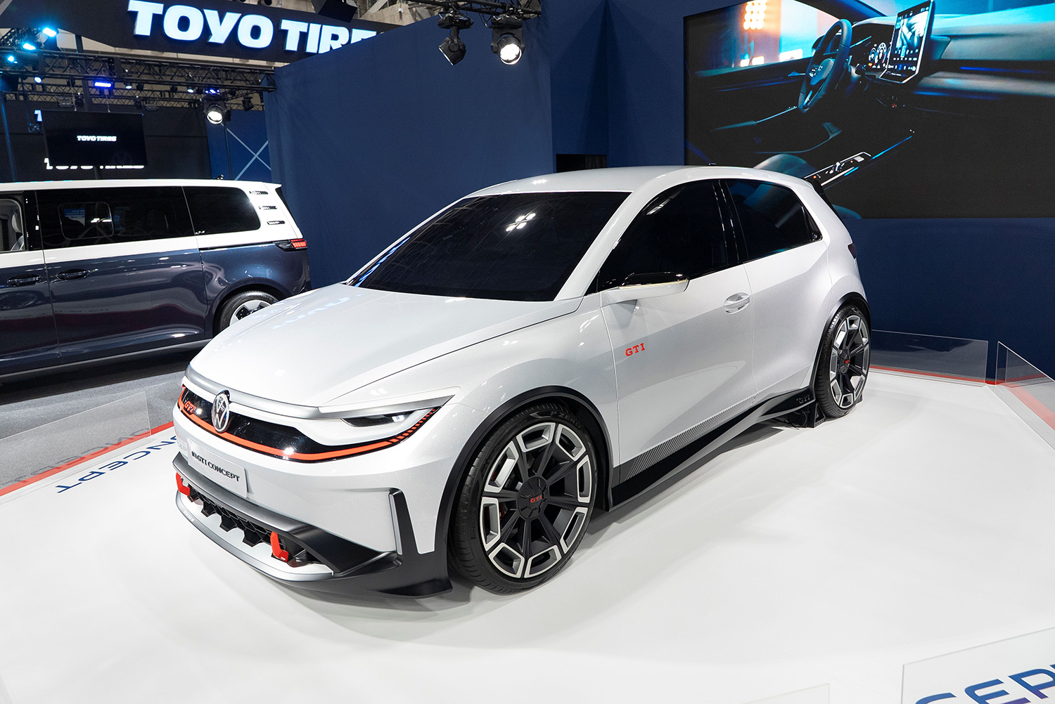 フォルクスワーゲンID.GTIのフロントスタイリング