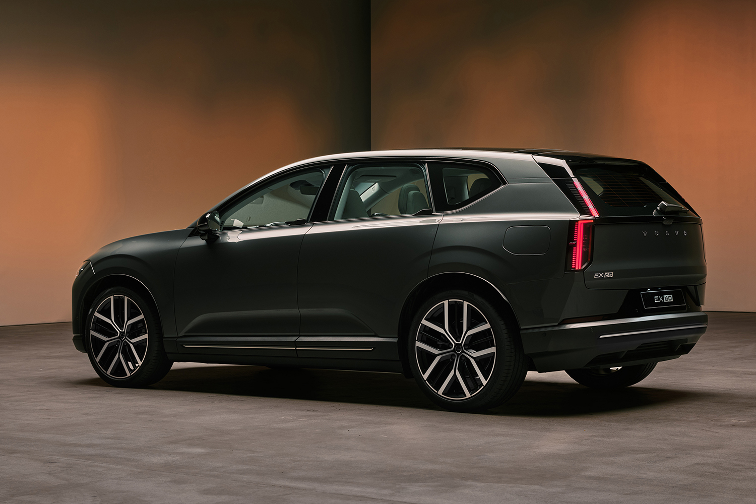 ボルボが新たに市場投入するEX60がスゴかった 〜 画像5