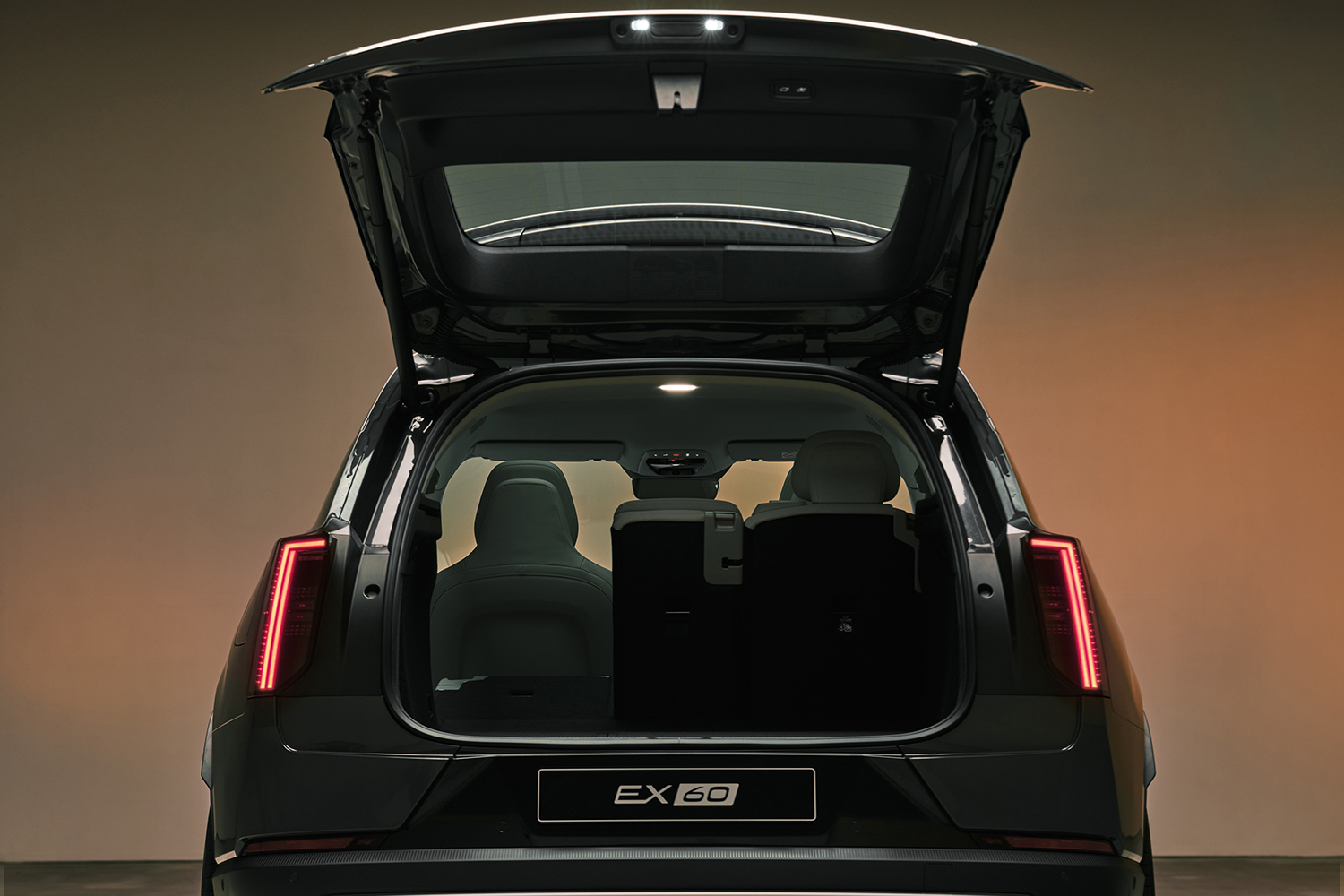 ボルボが新たに市場投入するEX60がスゴかった 〜 画像10