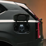 【画像】このスペックみたら「EVなんて……」とは言えないハズ！　ボルボの最新SUV「EX60」は東京〜広島を充電なしで走行可能!! 〜 画像16