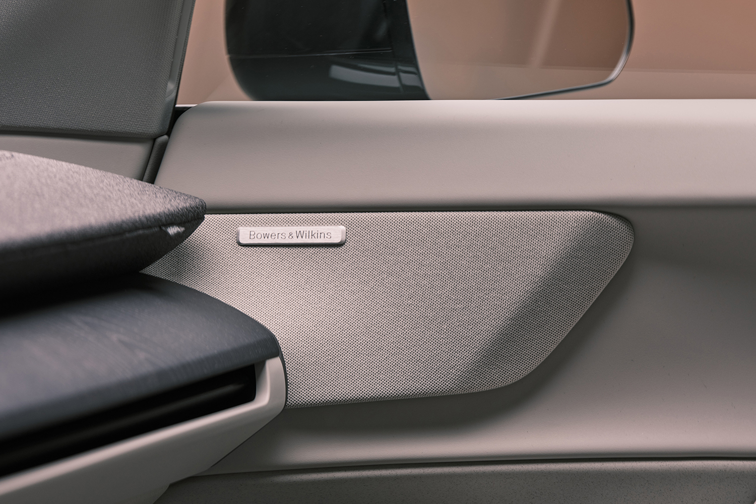 ボルボが新たに市場投入するEX60がスゴかった 〜 画像25