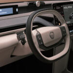 【画像】このスペックみたら「EVなんて……」とは言えないハズ！　ボルボの最新SUV「EX60」は東京〜広島を充電なしで走行可能!! 〜 画像31