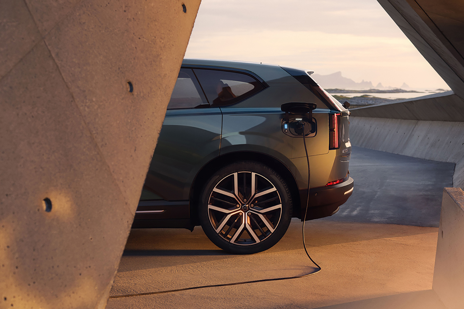 ボルボが新たに市場投入するEX60がスゴかった 〜 画像36