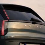 【画像】このスペックみたら「EVなんて……」とは言えないハズ！　ボルボの最新SUV「EX60」は東京〜広島を充電なしで走行可能!! 〜 画像42