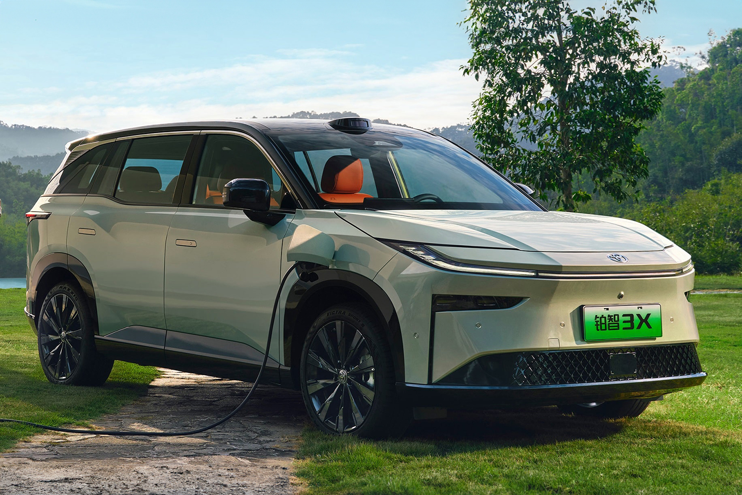 トヨタbZ3Xのフロントスタイリング