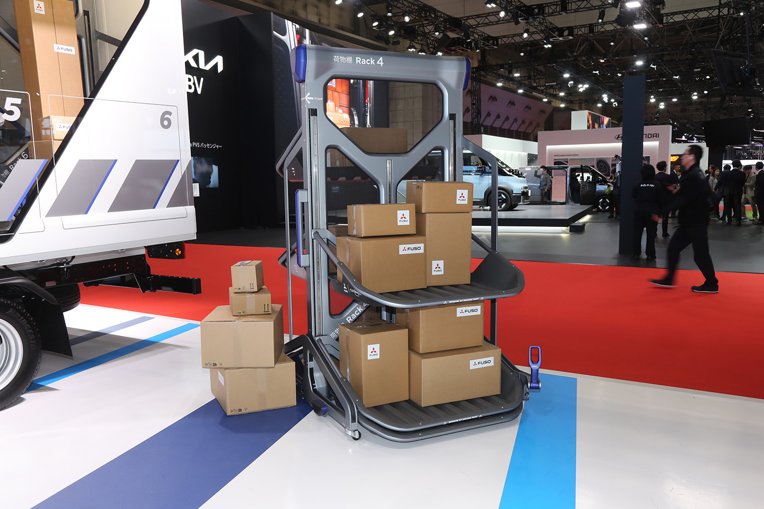 三菱ふそうの荷台コンテナのコンセプト「コボディ」