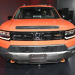 【画像】ひょっとして日本導入!?　HRCがイジったホンダの北米向け大型SUV「パスポート」に「日本のナンバー」が取り付けられていたワケ【東京オートサロン2026】 〜 画像3