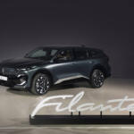 【画像】日本導入が予定にないとかありえんだろ！　ルノーの新フラッグシップSUV「フィランテ」のデザインが最高すぎる 〜 画像5