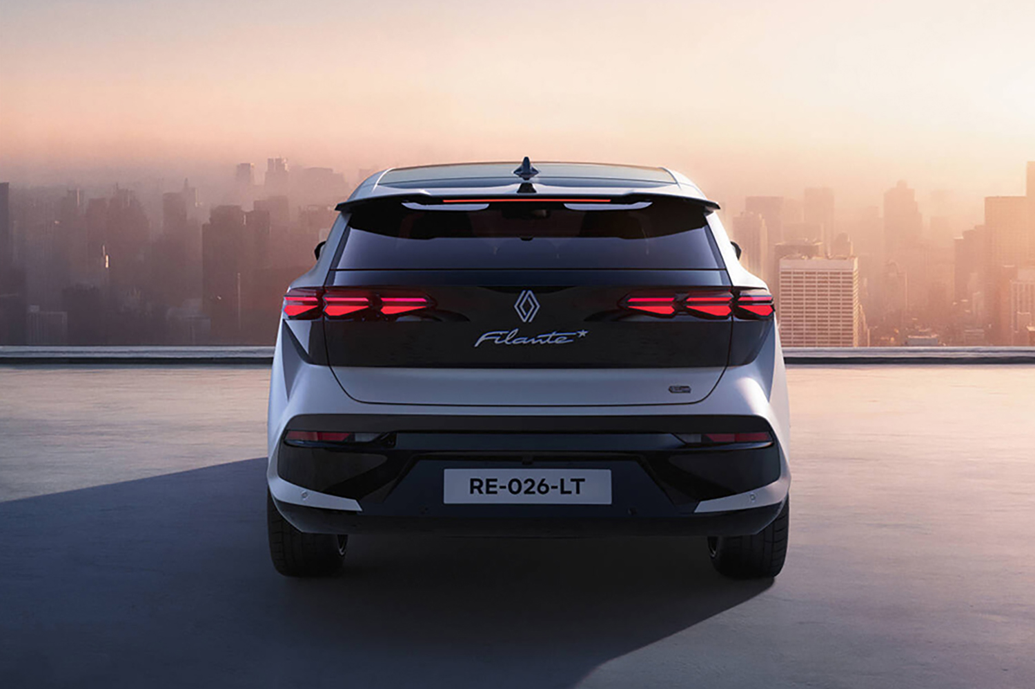 ルノーの新フラッグシップSUV「フィランテ」が美しすぎた 〜 画像14