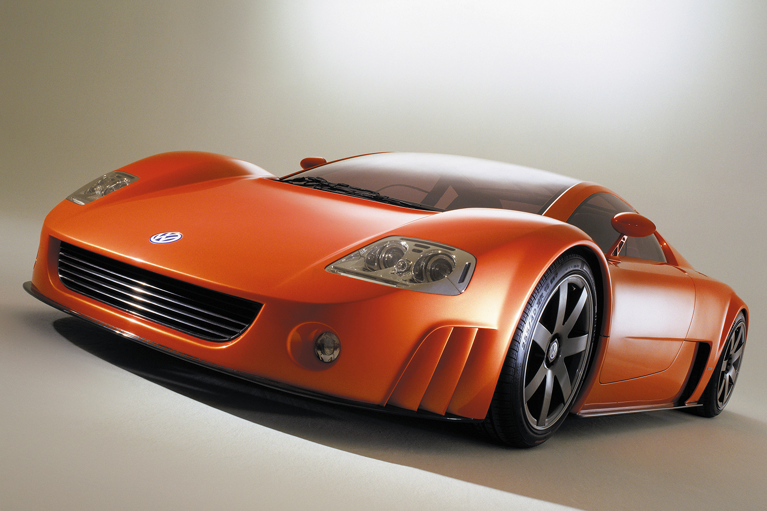 フォルクスワーゲンW12クーペのフロントスタイリング