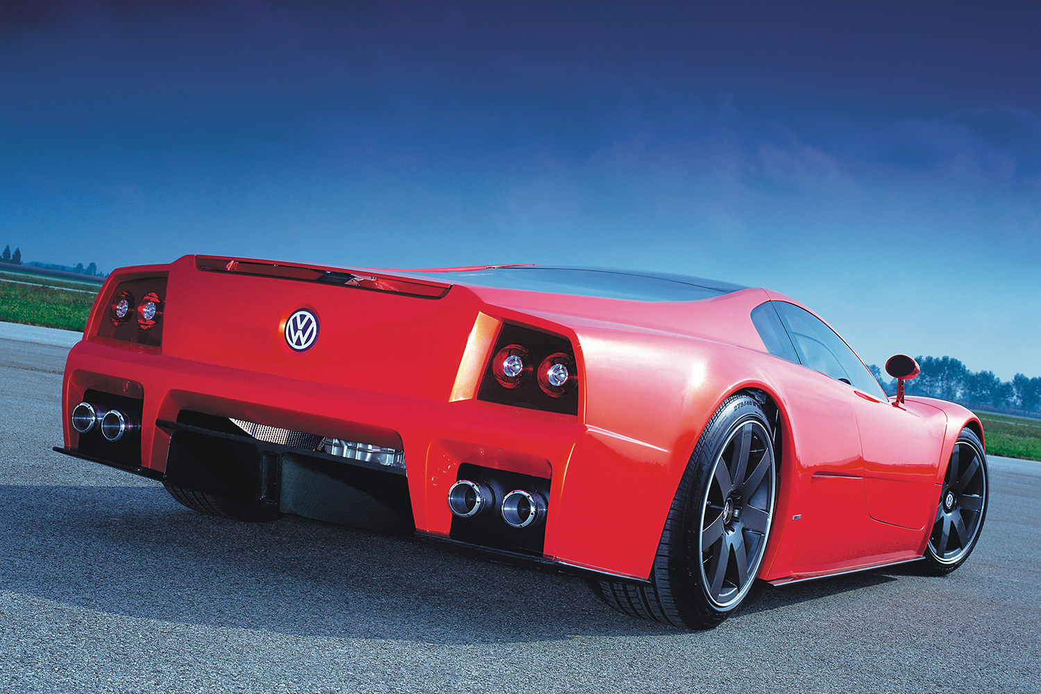 フォルクスワーゲンが本気で開発していた幻のスーパーカー「Ｗ12」とは【21世紀スーパーカーFILE #008】 〜 画像3