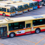 EVバスは難しいが電動化に一歩前進！　ディーゼル車の燃費改善に「ソーラーパネル」を積んでみた