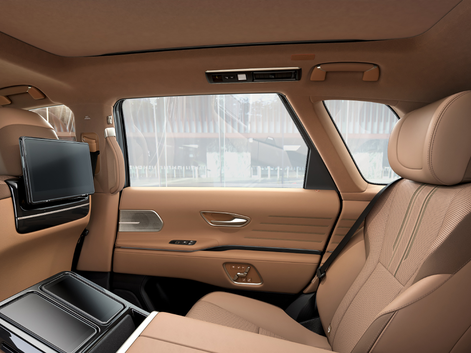 トヨタ・センチュリーSUVのリヤウインドウ