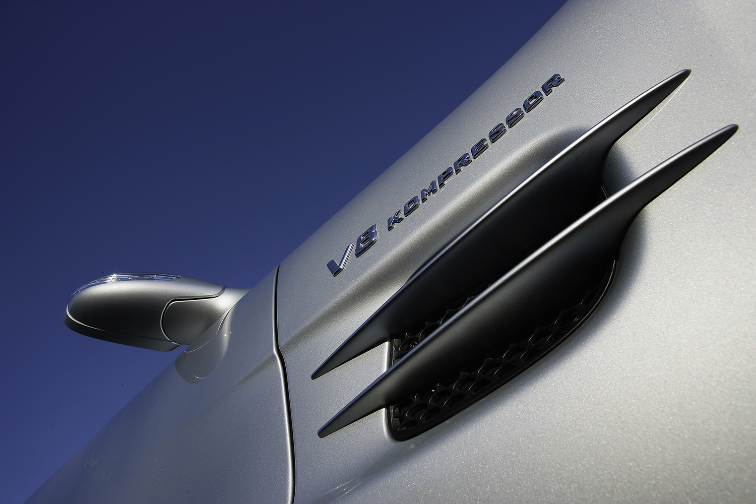 メルセデス・ベンツSL 55 AMGのフェンダー