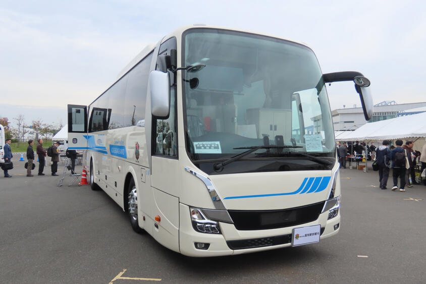 AIにXRと最新バスはここまでキテる！　バステクでみた路線バスの現在地