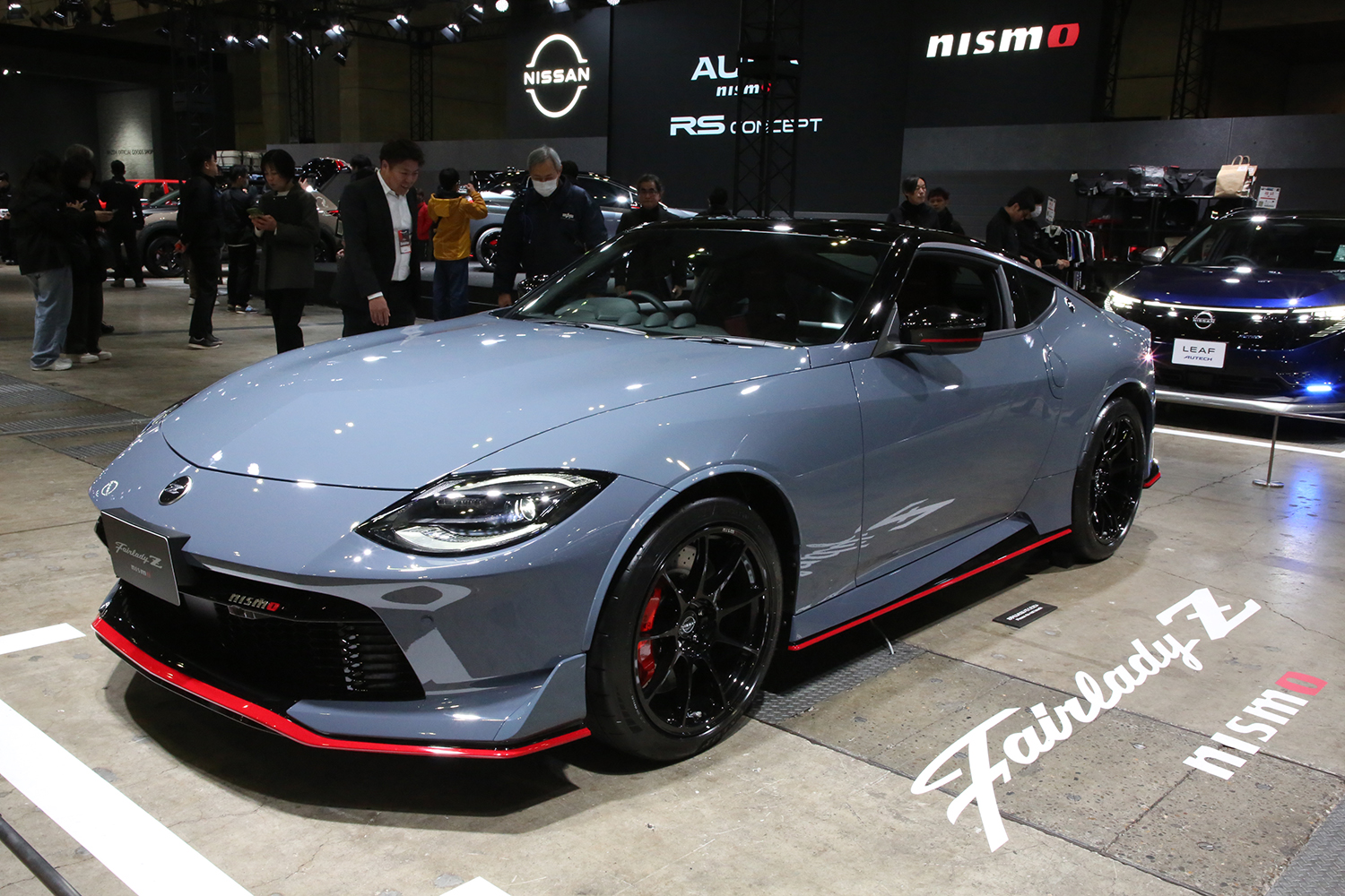 フェアレディZニスモ MTモデル